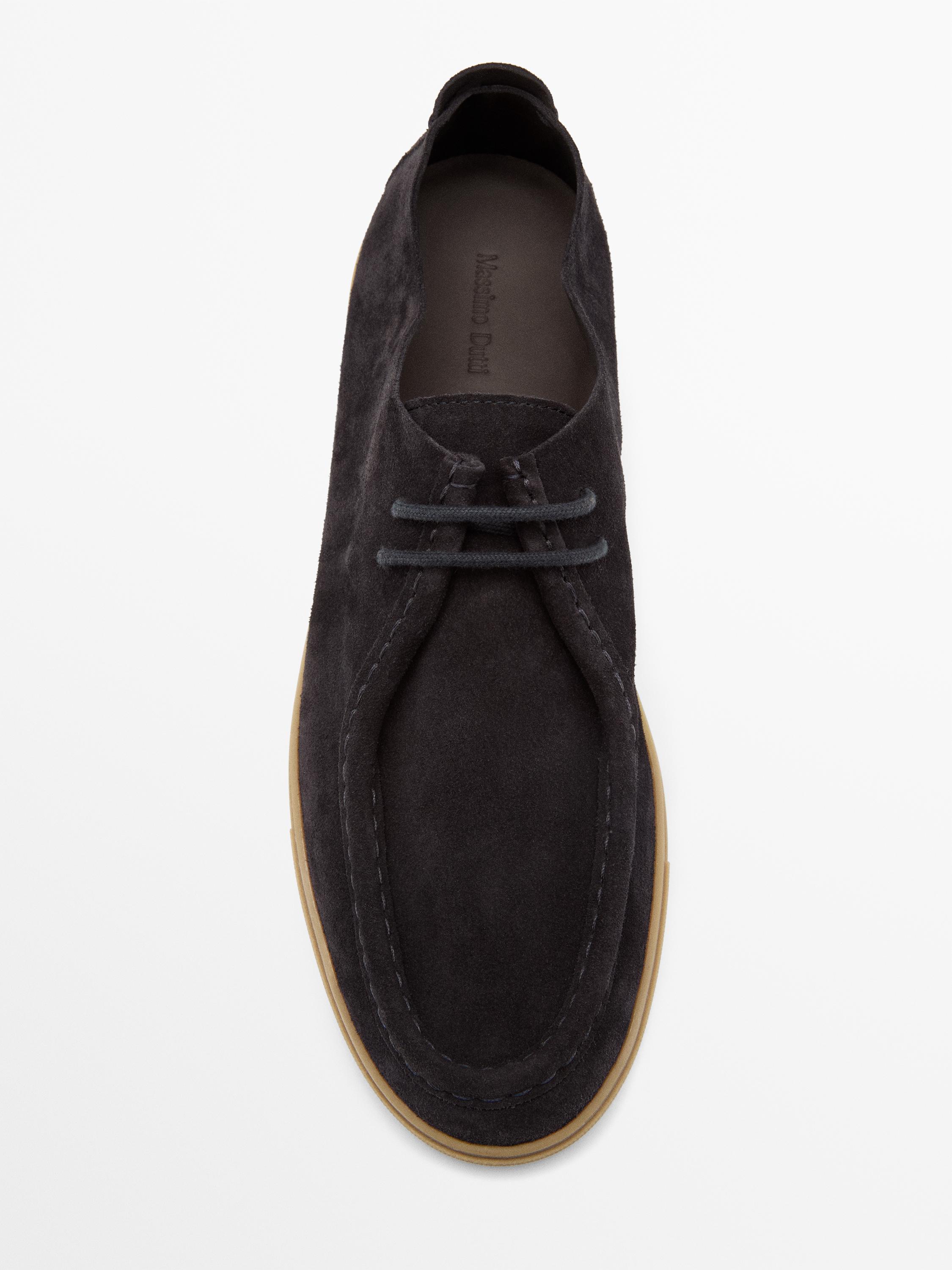 Chaussure à ganse en cuir souple